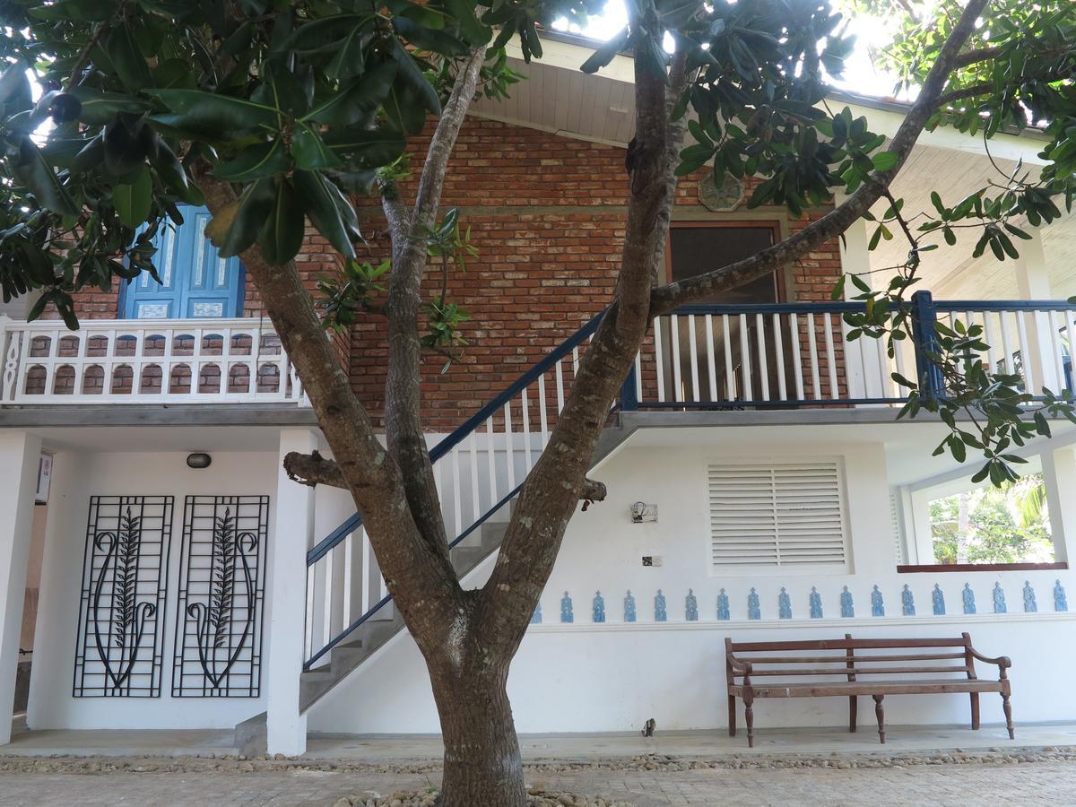 Esperanza Beach Villa And Spa Morakatiyara Exterior photo