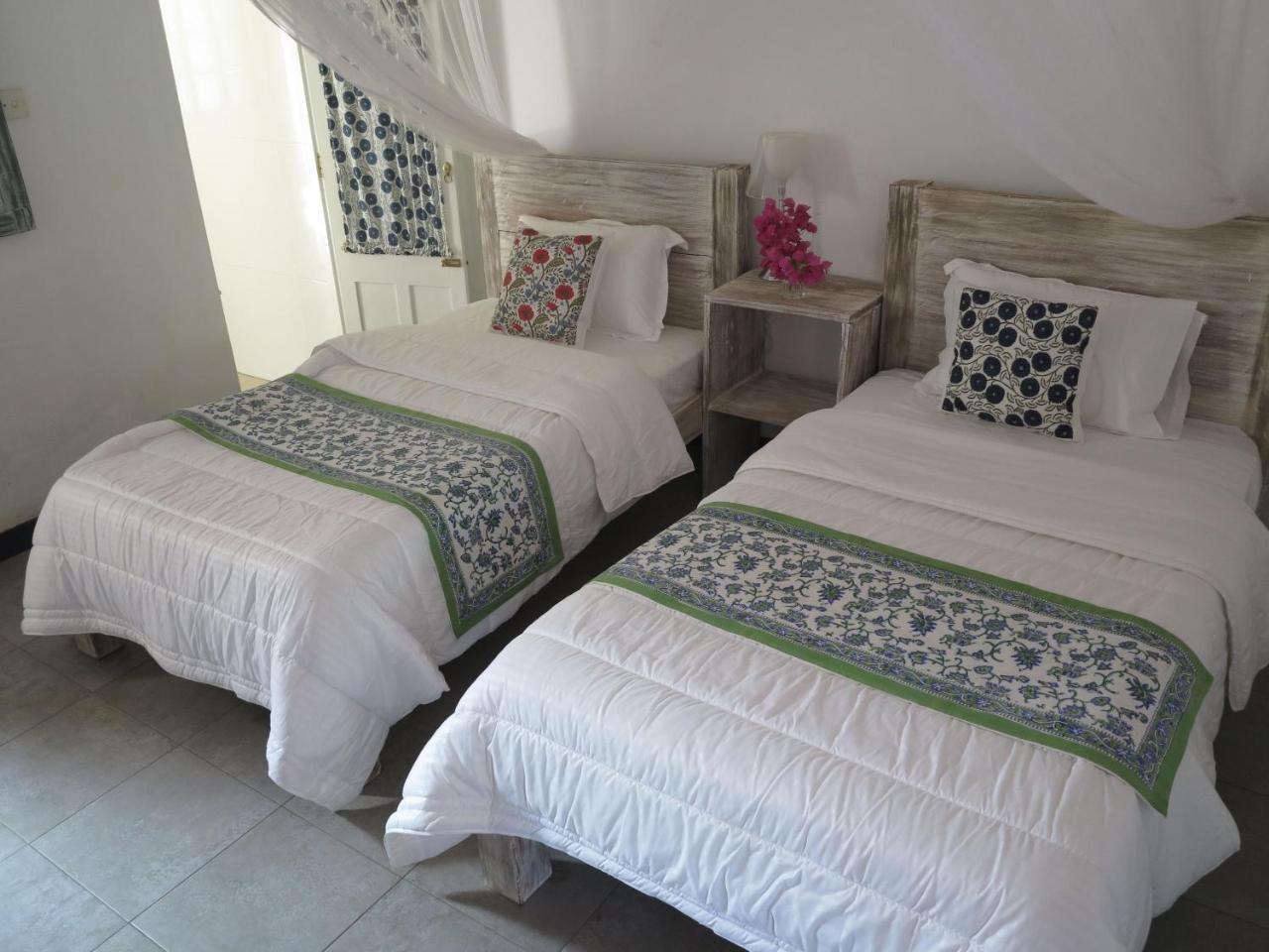 Esperanza Beach Villa And Spa Morakatiyara Exterior photo
